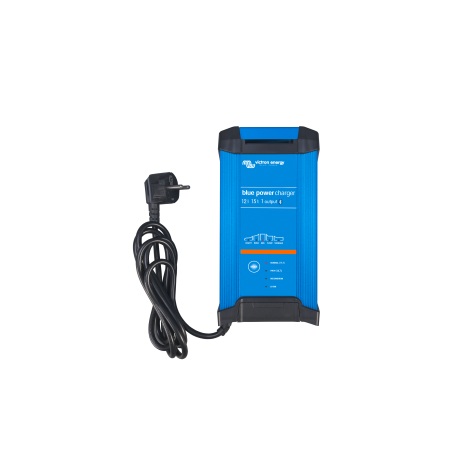 Blue Smart IP22 Charger 12/15 (1)
